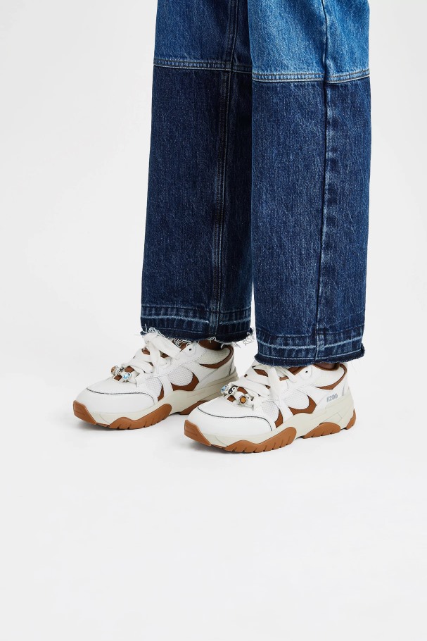 Steinbit Lo Hvit Kamel Axel Arigato