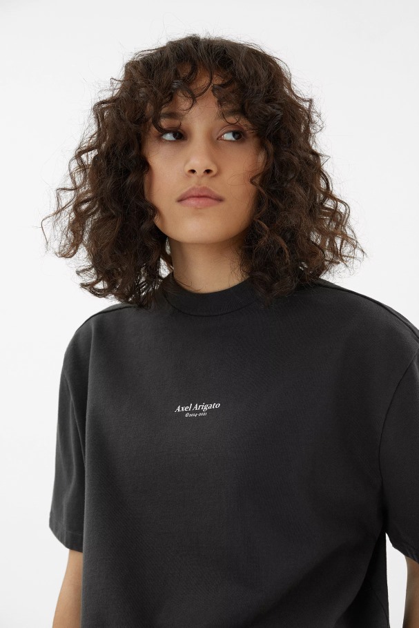 Axel Arigato Focus T-skjorte Falmet Svart