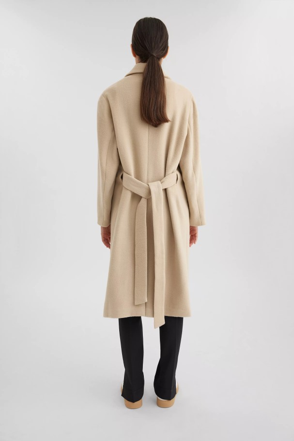 Millenium Ull Frakk Axel Arigato Blek Beige