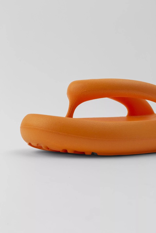 Axel Arigato Delta Sandal Oransje