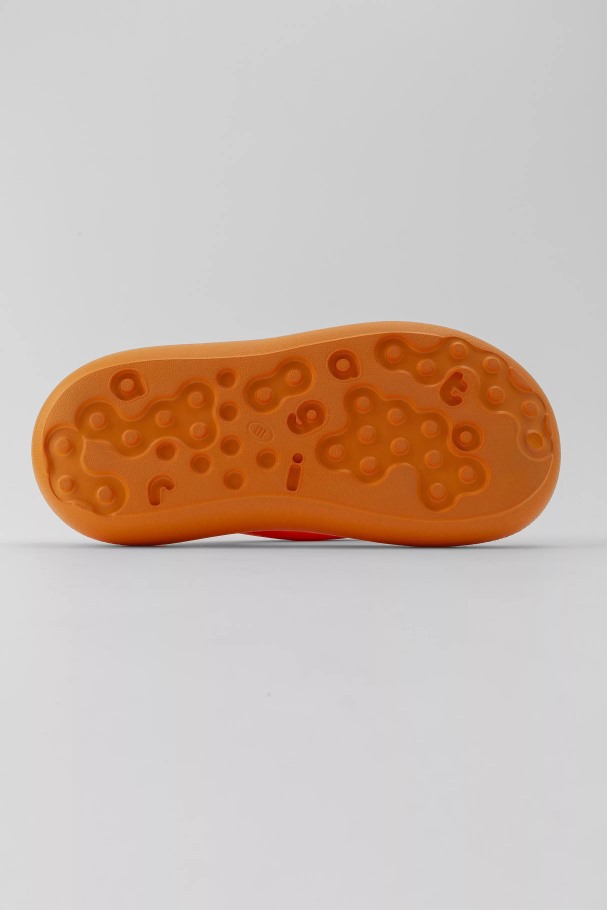 Axel Arigato Delta Sandal Oransje