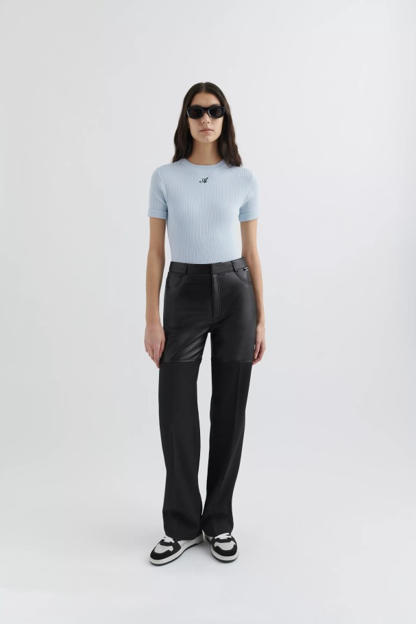 Axel Arigato Honor Strikket T-skjorte Lyseblå