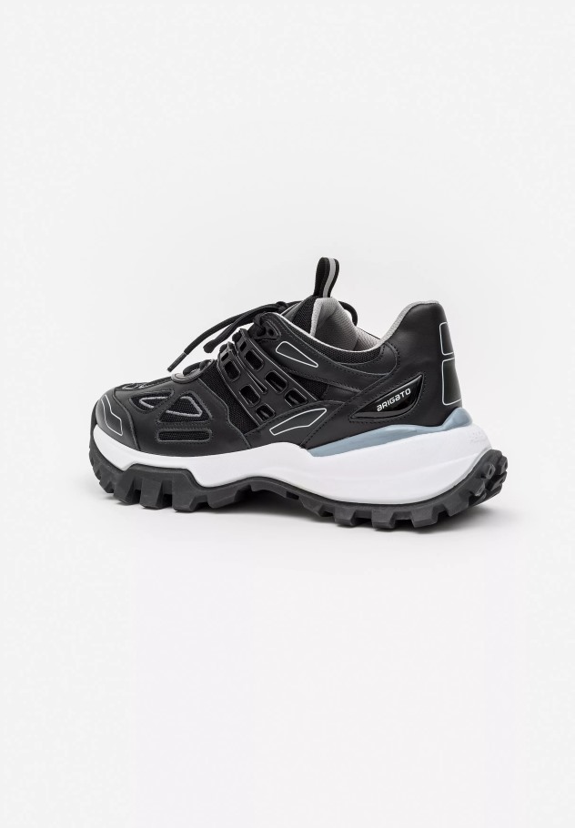 Axel Arigato Marathon R-tic Svart