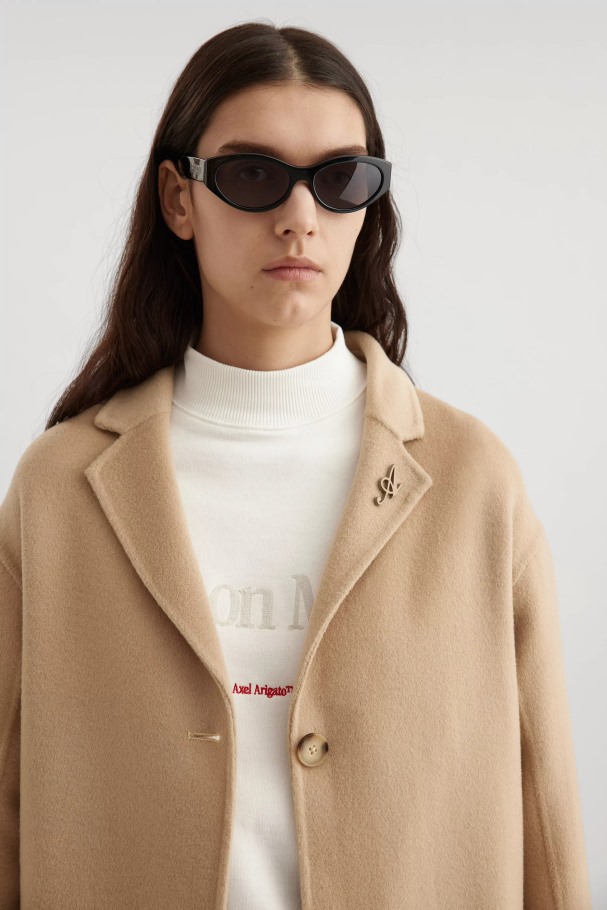 Dawn Ullfrakk Blek Beige Axel Arigato