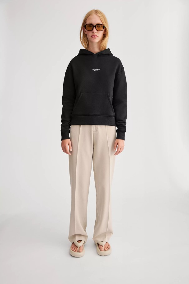 Focus Logo Hettegenser Svart Axel Arigato