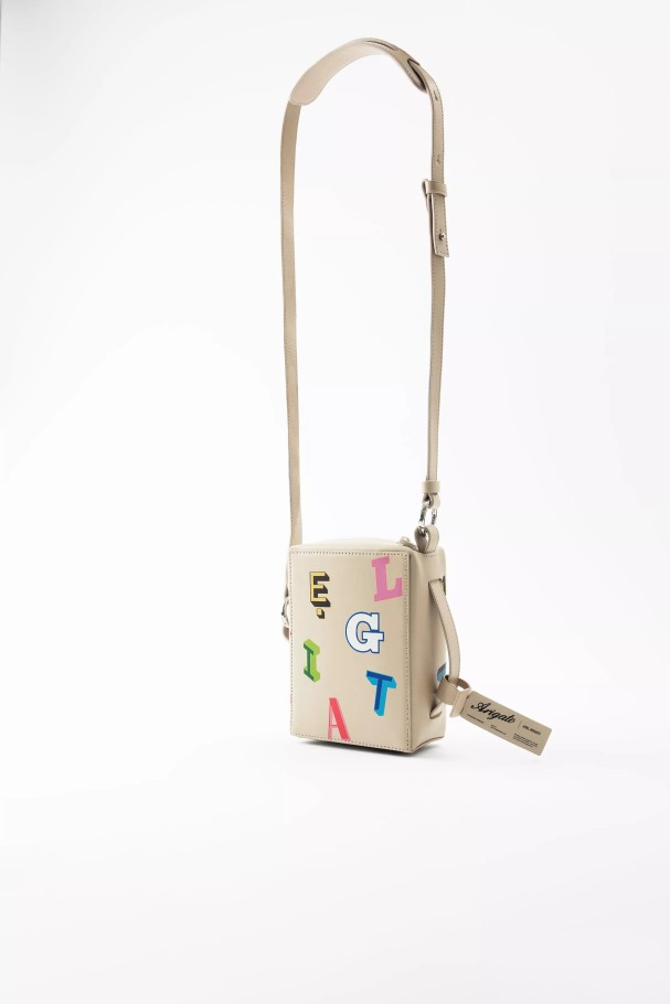 Kubisk Monogram Skinnveske Axel Arigato Blek Beige