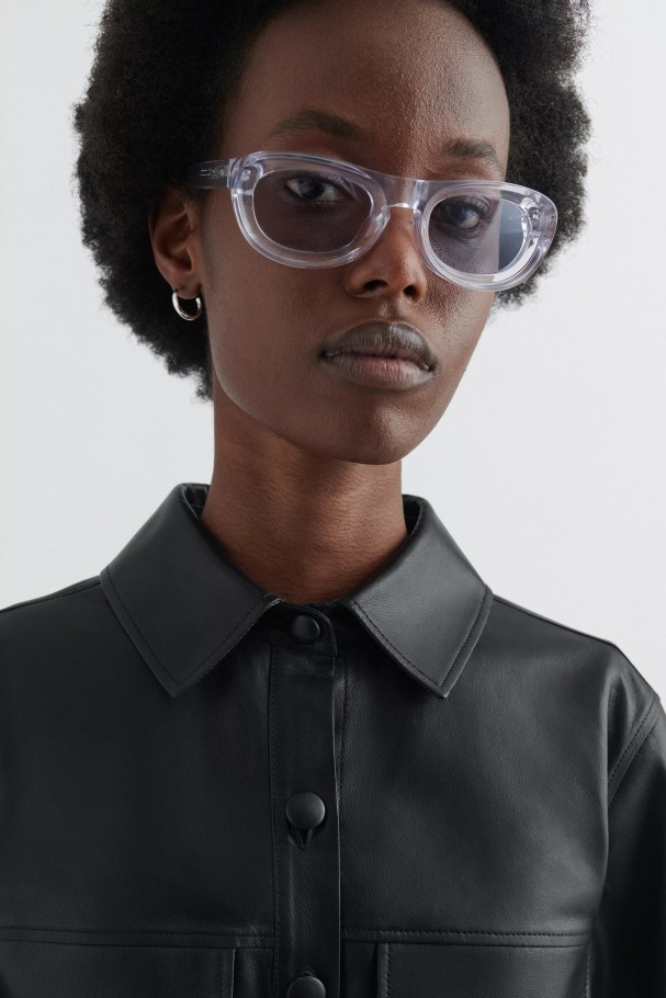 Echo Solbriller Klare Krystallblå Axel Arigato