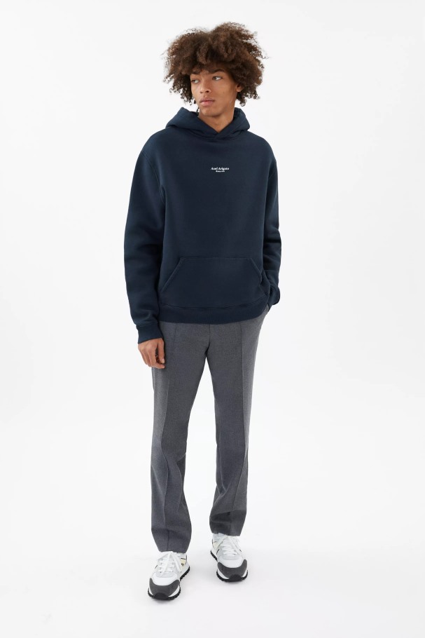 Focus Logo Hettegenser Axel Arigato Marine