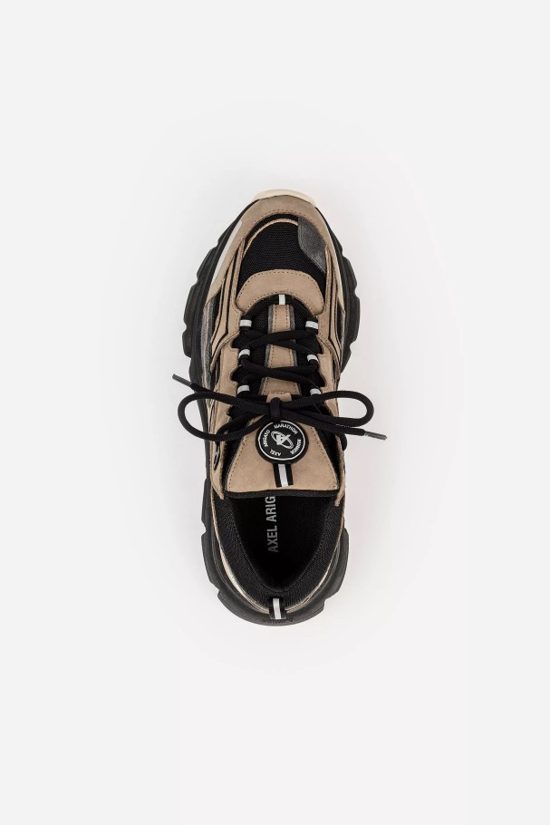 Maraton R-løype Sand Svart Axel Arigato