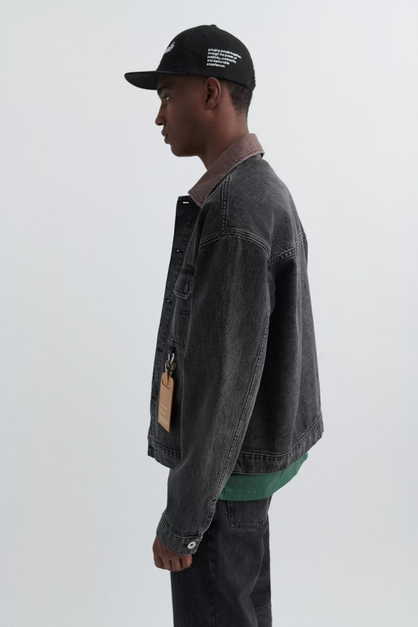 Vestjakke Axel Arigato Vasket Svart