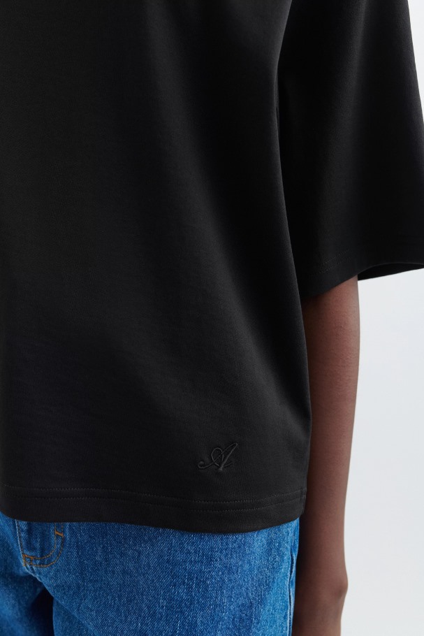 Axel Arigato Lokal T-skjorte Svart