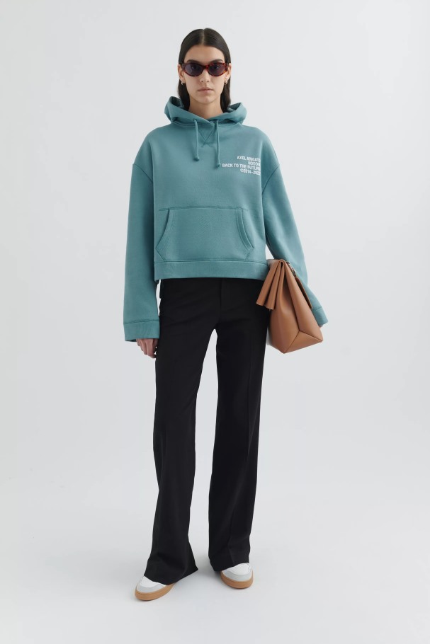 Kur Cropped Hettegenser Brittany Blue Axel Arigato