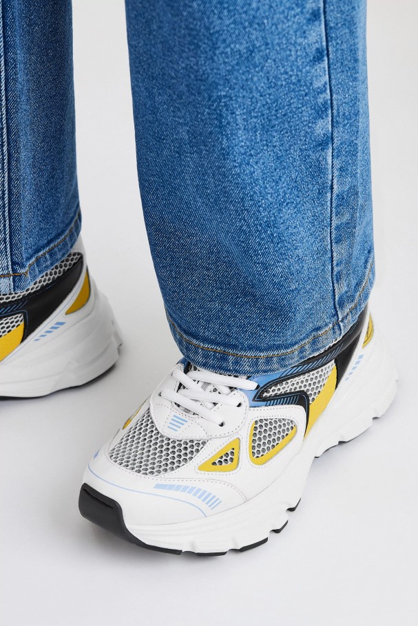 Maratonløper Hvit Axel Arigato