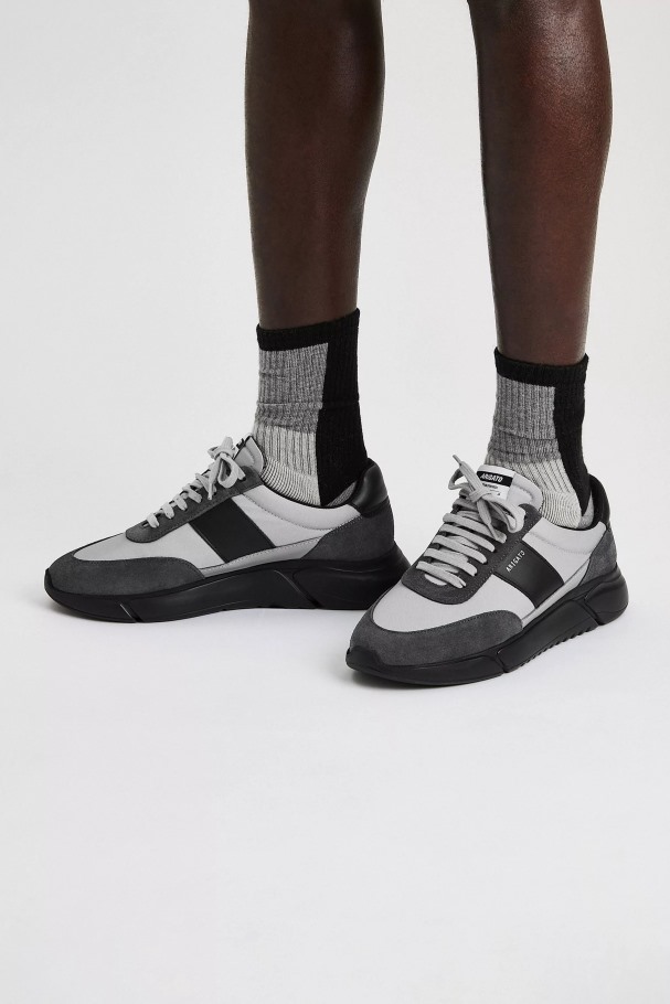 Genesis Vintage Runner Axel Arigato Svart Grå