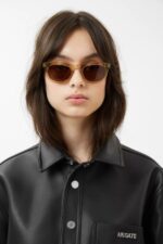 Alton D-frame Solbriller Gjennomsiktig Sandbeige Brun Axel Arigato - Bilde 4