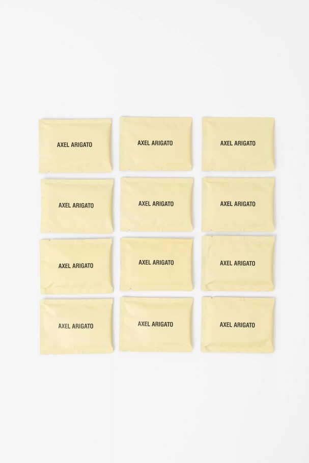 axel_arigato_arigato_x_sneaker_lab_sneaker_wipes_gul.jpg Axel Arigato Arigato X Sneaker Lab Sneaker Wipes Gul - Bilde 1