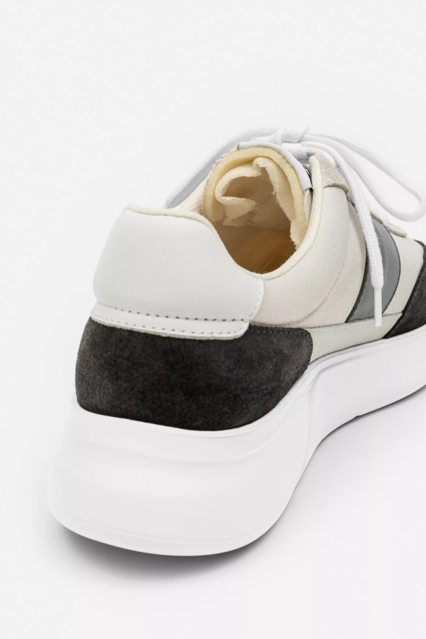 Axel Arigato Beige Svart Genesis Vintage Løper - Bilde 5