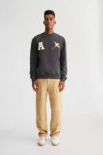 Axel Arigato Bleknet Svart Varsity Bee Bird Sweatshirt - Bilde 4