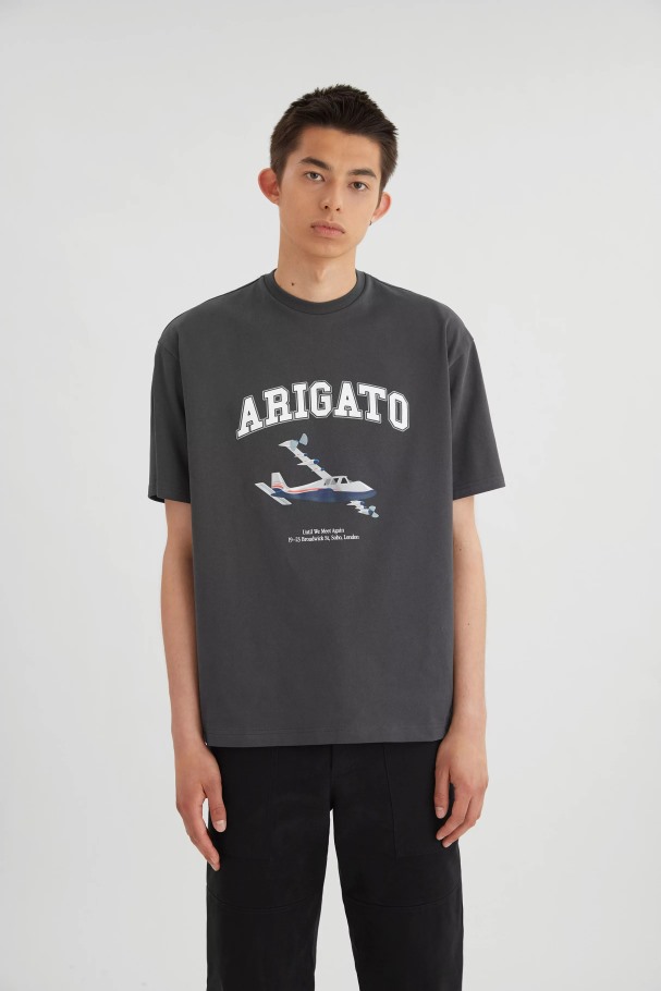 axel_arigato_falmet_svart_voyage_t_skjorte.jpg Axel Arigato Falmet Svart Voyage T-skjorte - Bilde 1
