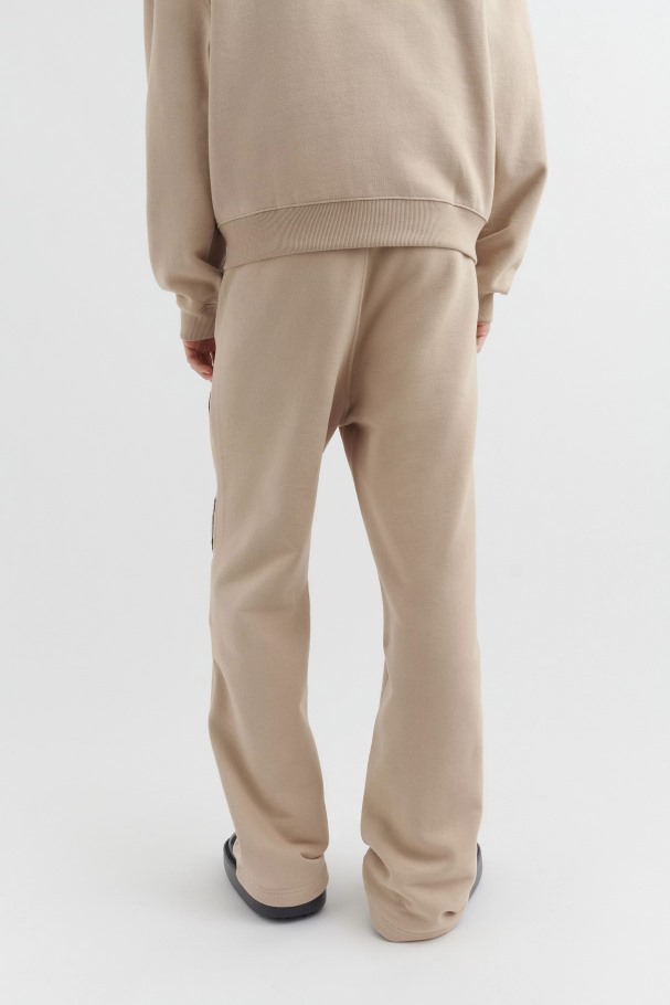axel_arigato_illusjon_joggebukse_lys_taupe.jpg Axel Arigato Illusjon Joggebukse Lys Taupe - Bilde 1