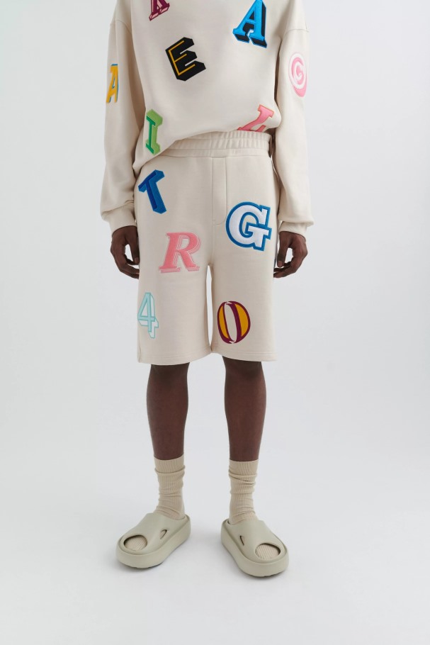 axel_arigato_inferno_monogram_shorts_blek_beige.jpg Axel Arigato Inferno Monogram Shorts Blek Beige - Bilde 1