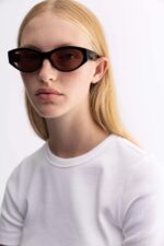 Axel Arigato Tonia Cat-eye Solbriller Svart Mørk Blush - Bilde 5