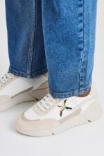 Genesis Stripe Bee Fugl Axel Arigato Hvit Beige - Bilde 6
