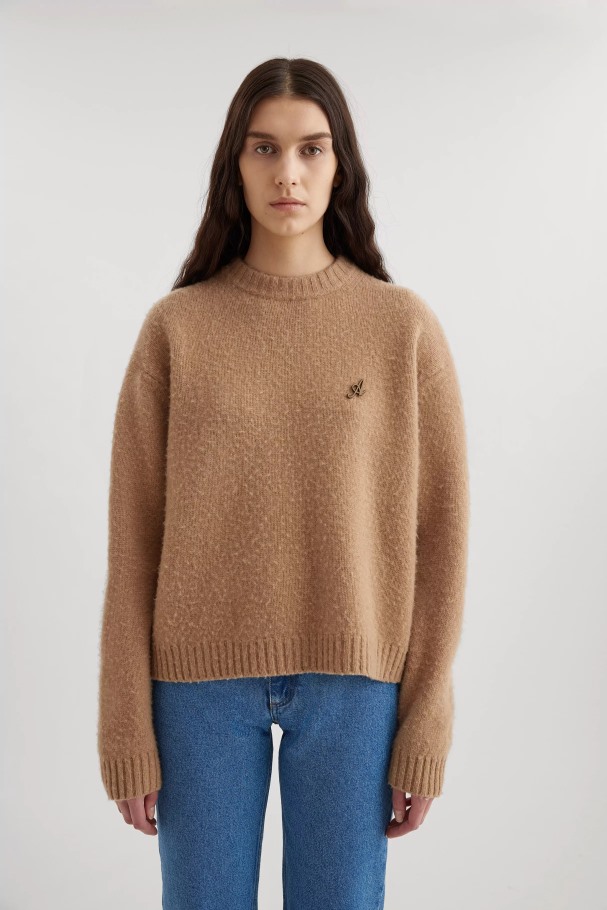 hinsides_genser_axel_arigato_camel_beige.jpg Hinsides Genser Axel Arigato Camel Beige - Bilde 1