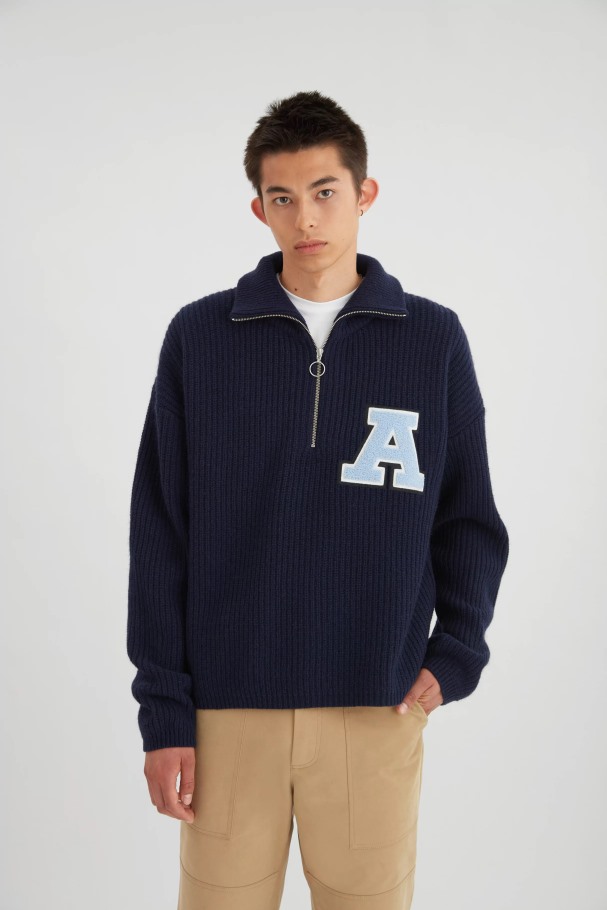 team_halfzip_genser_marinebla_axel_arigato.jpg Team Halfzip Genser Marineblå Axel Arigato - Bilde 1